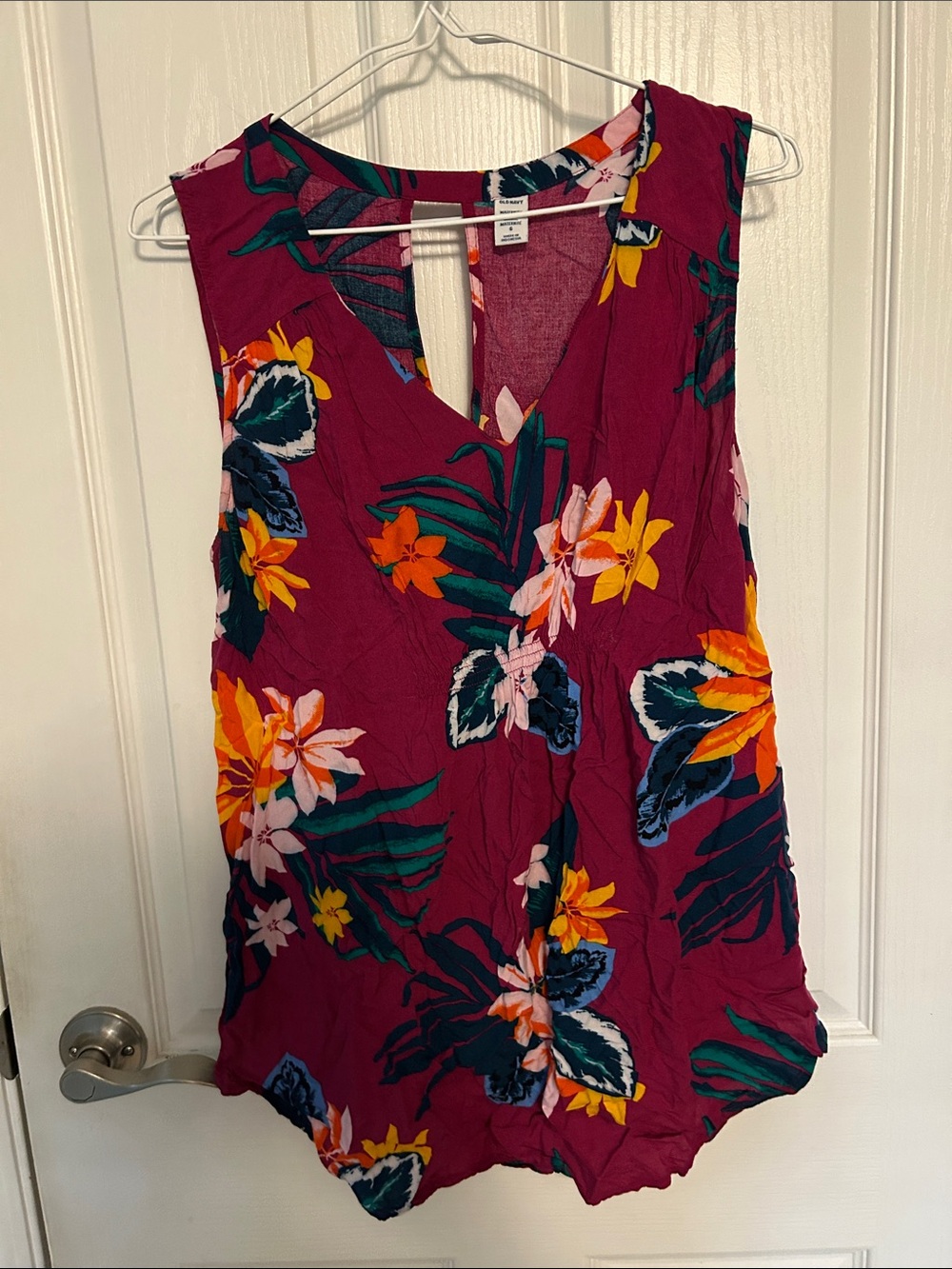 Maternity Sleeveless  V-Neck Top - Magenta